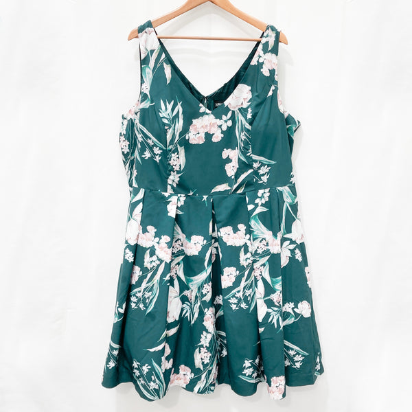 City Chic Green Fit & Flare Floral Print Sleeveless Dress UK 20