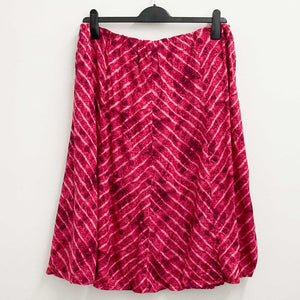 Lily Ella Deep Pink Chevron Print Skirt UK 18