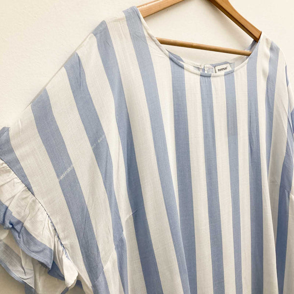 Avenue White & Blue Striped Frill Trim Short Sleeve Top UK 20