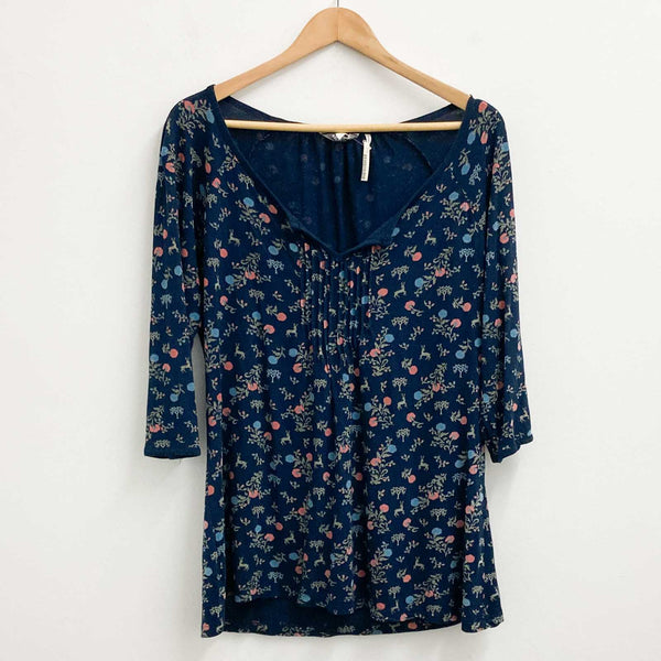 FatFace Top UK 12 Navy Floral Print 3/4 Sleeve Notch Neckline