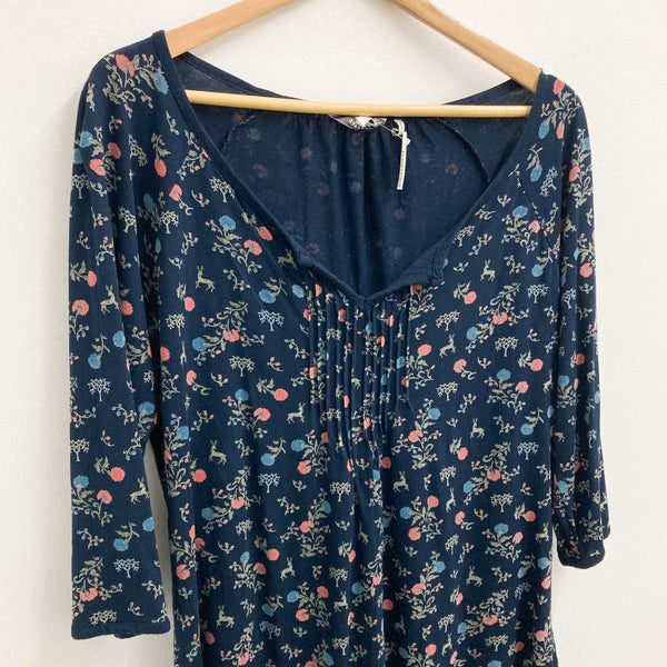 FatFace Top UK 12 Navy Floral Print 3/4 Sleeve Notch Neckline